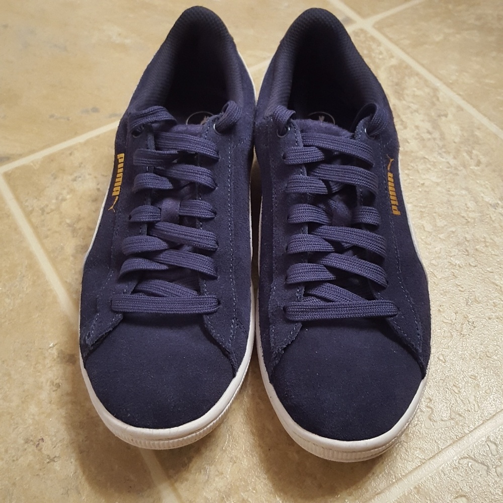 Puma Sneakers